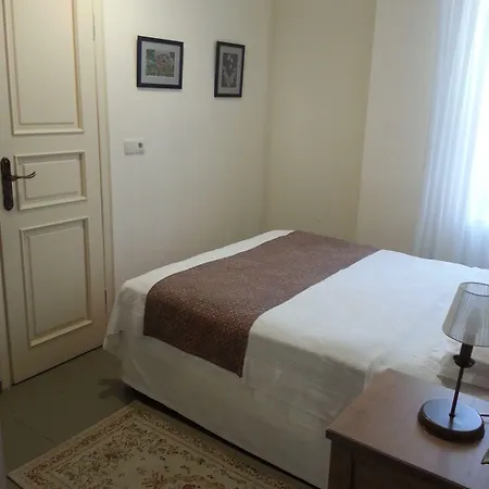 Nar Adaevi Tenedos